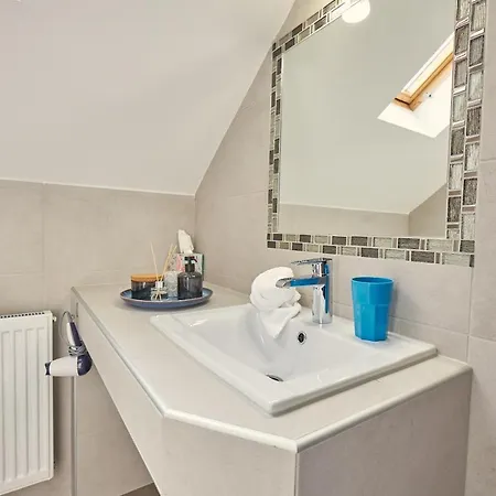 Amulett Хайдусобосло